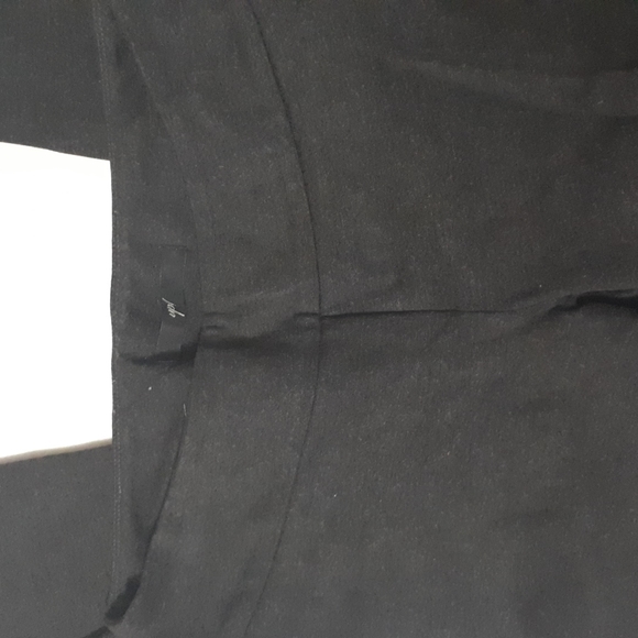 UP pull on stretch dress pants. Size 6 women. Rayon, nylon and spandex. - Picture 2 of 7